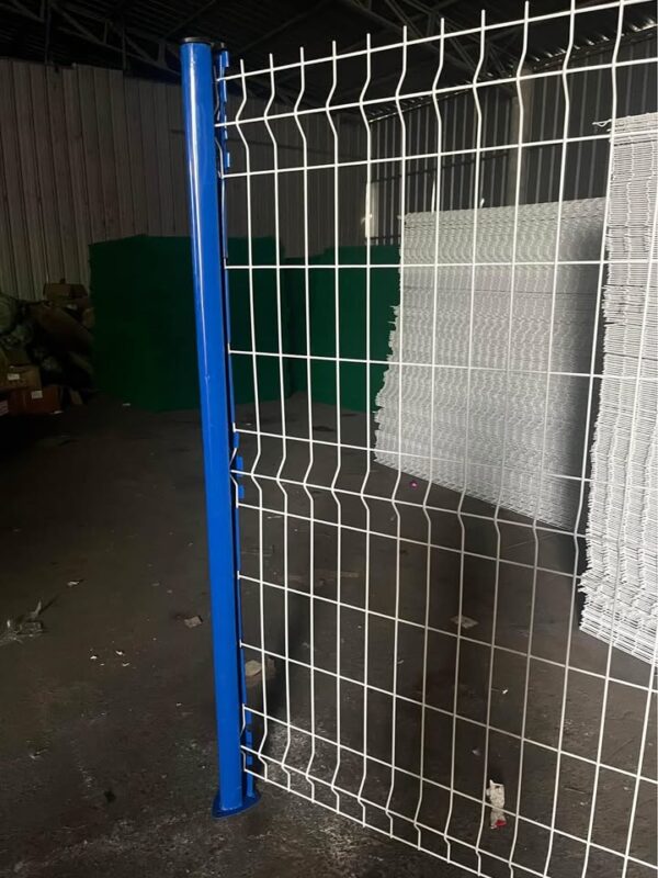 Malla Acmafor Revestida PVC 3D 2.5mt Ancho X 1.8mt Alto 5mm Apertura 7x20 BLANCA - Imagen 3